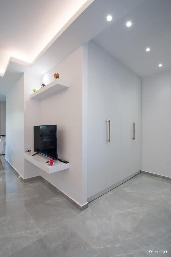 Oresti'S Villa Near Airport & Beach Artemida  Bagian luar foto